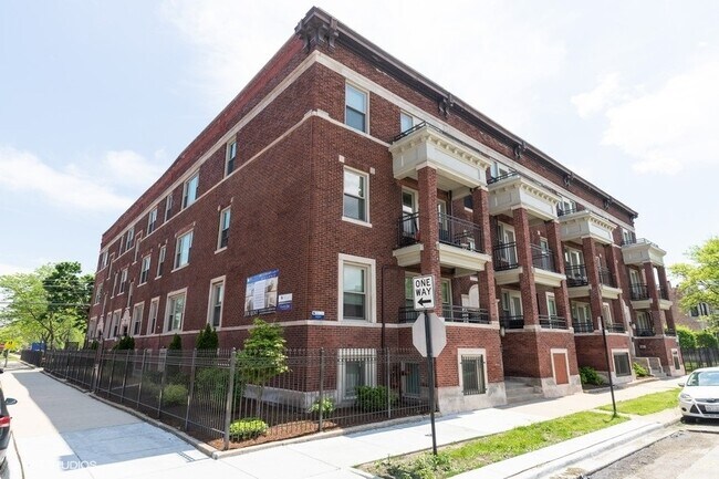 property at 641 E 49th St