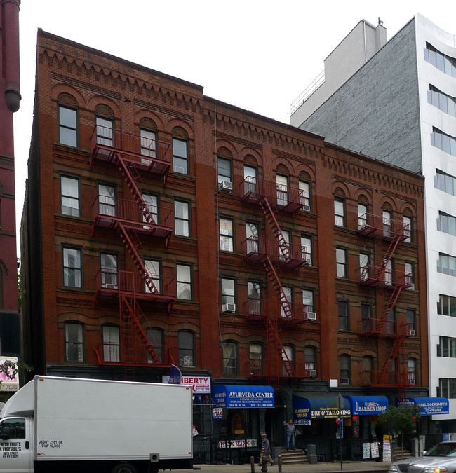 204 W 96TH St in New York, NY - Building Photo - Building Photo