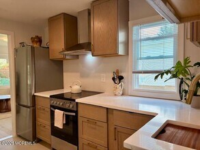 630 Overton Pl in Long Branch, NJ - Building Photo - Building Photo