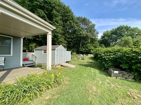 1106 Highland Ave, Unit 2 in South Portland, ME - Building Photo