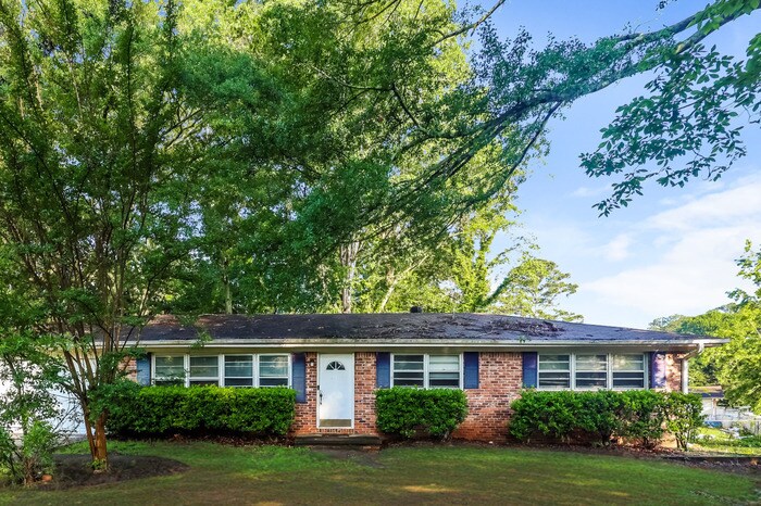 7405 Ann St in Riverdale, GA - Building Photo