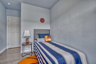 4505 38th St in Brentwood, MD - Foto de edificio - Building Photo