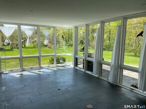 29 Broad St in Guilford, CT - Building Photo - Building Photo