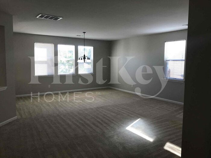 1978 Cutleaf Creek Rd SE in Grayson, GA - Building Photo