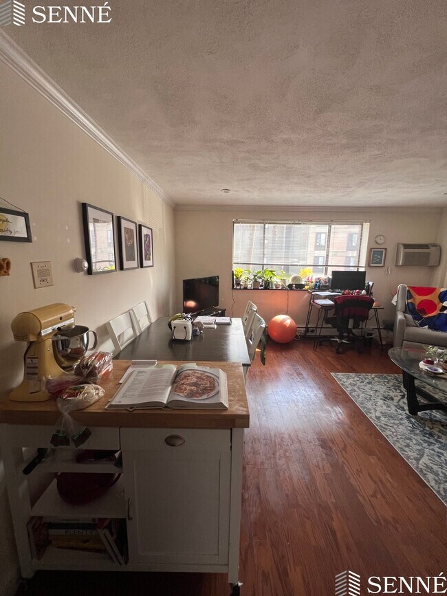 9 Blair Pl, Unit 3