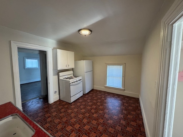 901 New York Ave, Unit 2 in Ogdensburg, NY - Foto de edificio - Building Photo