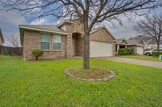 1779 Eagle River Trail in Lancaster, TX - Building Photo - Building Photo