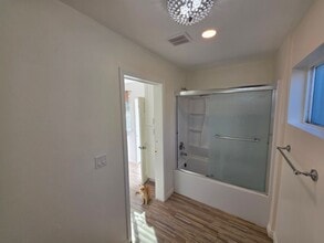 524 W Greenwood Ave in La Habra, CA - Building Photo - Building Photo