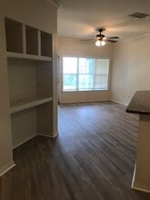 3735 Conroy Rd in Orlando, FL - Building Photo - Building Photo