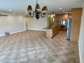 5916 Jean St in Metairie, LA - Building Photo - Building Photo