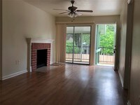 714 Memorial Mews St