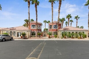 4730 E Craig Rd in Las Vegas, NV - Building Photo