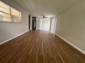 1016 Arthur Ave in Orlando, FL - Foto de edificio - Building Photo