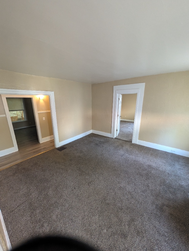 4 Glover Ct in Elyria, OH - Building Photo - Building Photo