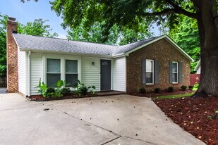 6636 Piney Path Rd in Charlotte, NC - Building Photo