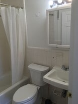 186 Lexington St, Unit 9 in Waltham, MA - Building Photo