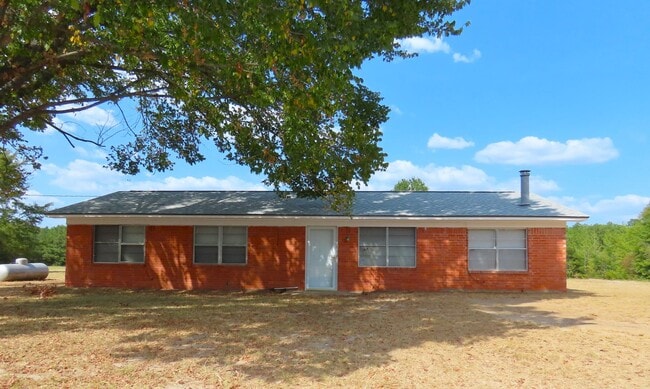 property at 18911 FM 850