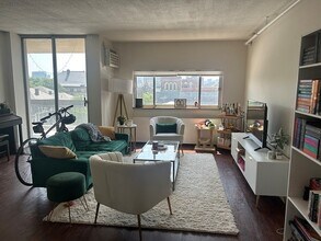 872 Massachusetts Ave, Unit 801 in Cambridge, MA - Building Photo - Building Photo