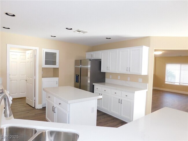 property at 10855 Carberry Hill St