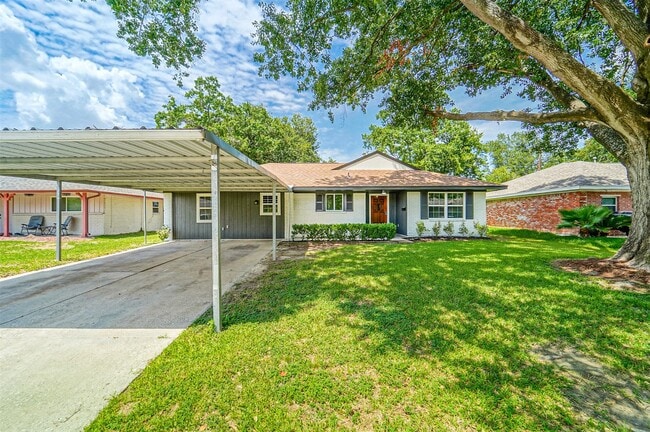 2605 Leslie St in Pasadena, TX - Building Photo - Building Photo