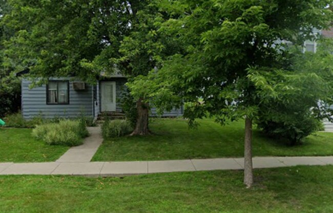 property at 1514 12th St N