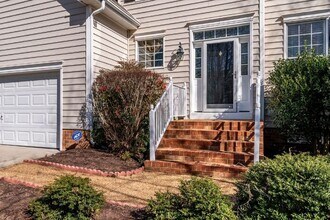 14736 Rolling Spring Dr in Midlothian, VA - Building Photo - Building Photo