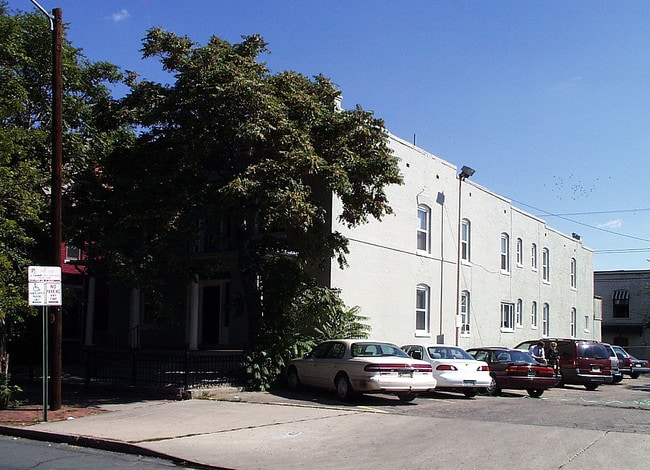 Loma Vista Apartments in Denver, CO - Foto de edificio - Building Photo