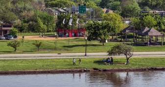 4040 Livingston Rd SE, Unit 101