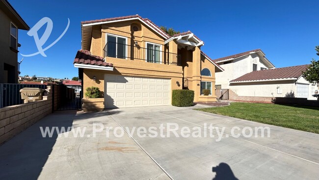 13790 White Sail Dr in Victorville, CA - Foto de edificio - Building Photo