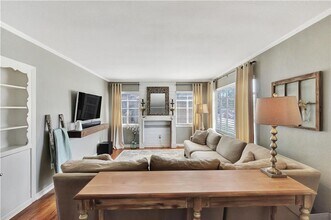 2521 Forest Park Blvd in Fort Worth, TX - Building Photo - Building Photo