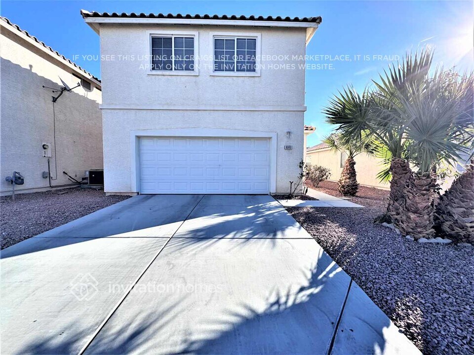 6040 Soft Springs St in Las Vegas, NV - Building Photo