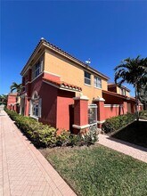 6202 NW 116 Pl in Doral, FL - Building Photo - Building Photo