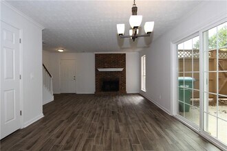 5577 Clover Rise Ln in Norcross, GA - Building Photo - Building Photo