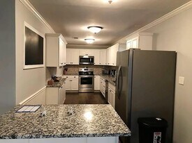 1704 Bob White Dr in Maryville, TN - Building Photo