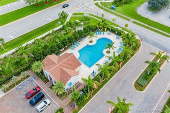 20901 NW 1st Dr in Pembroke Pines, FL - Building Photo - Building Photo