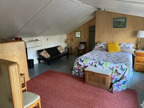 1151 Pen Park Rd in Charlottesville, VA - Building Photo - Building Photo