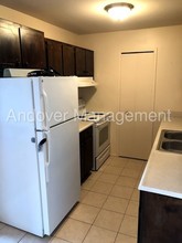 14071 Stephens Rd-Unit -B5 in Warren, MI - Building Photo - Building Photo