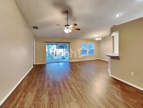 26922 Carmen Pl in Lutz, FL - Building Photo - Building Photo