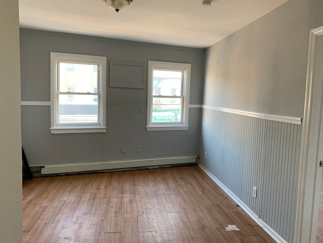 93 Ocean Ave in Jersey City, NJ - Building Photo - Building Photo