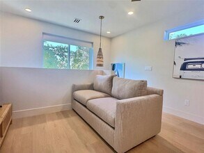 150 51st St N in St. Petersburg, FL - Building Photo - Building Photo