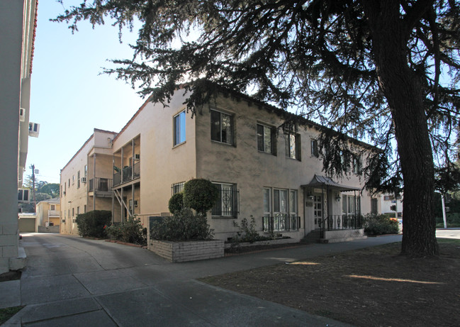 2170-2172 Commonwealth Ave in Los Angeles, CA - Building Photo - Building Photo