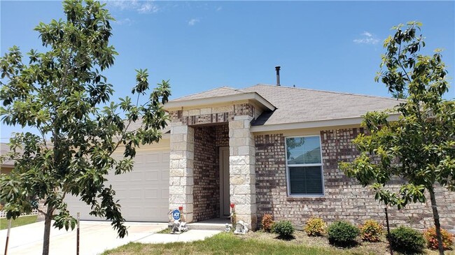 804 Red Tails Dr in Austin, TX - Building Photo - Building Photo