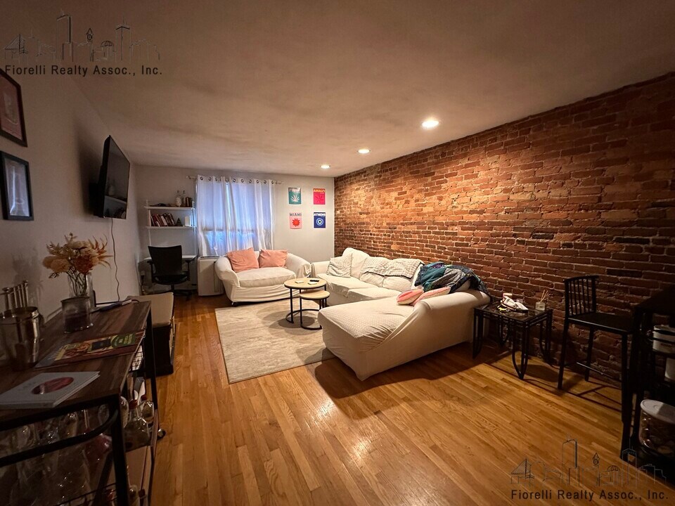 99 Prince St, Unit 1 in Boston, MA - Building Photo