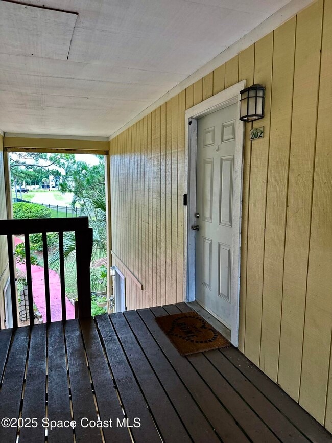 2190 Forest Knoll Dr NE in Palm Bay, FL - Building Photo - Building Photo