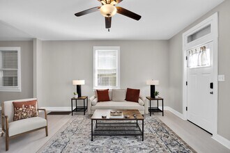 2602 Riverside Dr in Cincinnati, OH - Building Photo - Building Photo