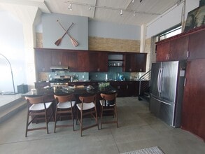 730 Stinson Blvd, Unit 507 in Minneapolis, MN - Foto de edificio - Building Photo