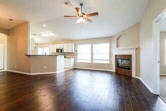 2682 Oak Haven Dr in Middleburg, FL - Foto de edificio - Building Photo