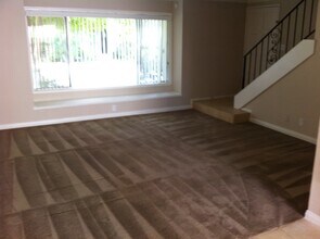 1333 Iguana Cir in Ventura, CA - Building Photo - Building Photo