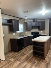 14231 E Ravine Run in Willis, TX - Building Photo - Building Photo