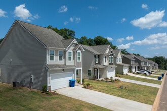 Buxton Rental Homes in Easley, SC - Foto de edificio - Building Photo